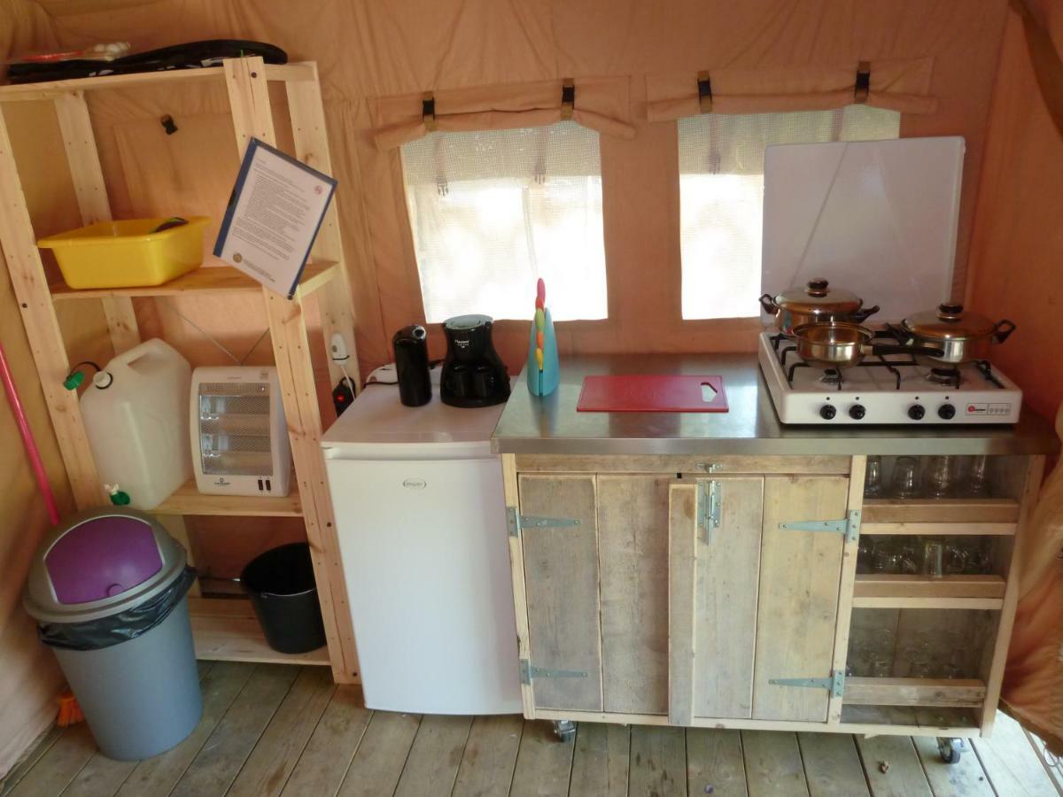 Safari Tent At Camping Le Roptai 호텔 로슈포르 외부 사진